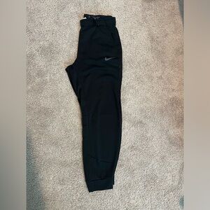 Nike Therma-Fit Sweatpants